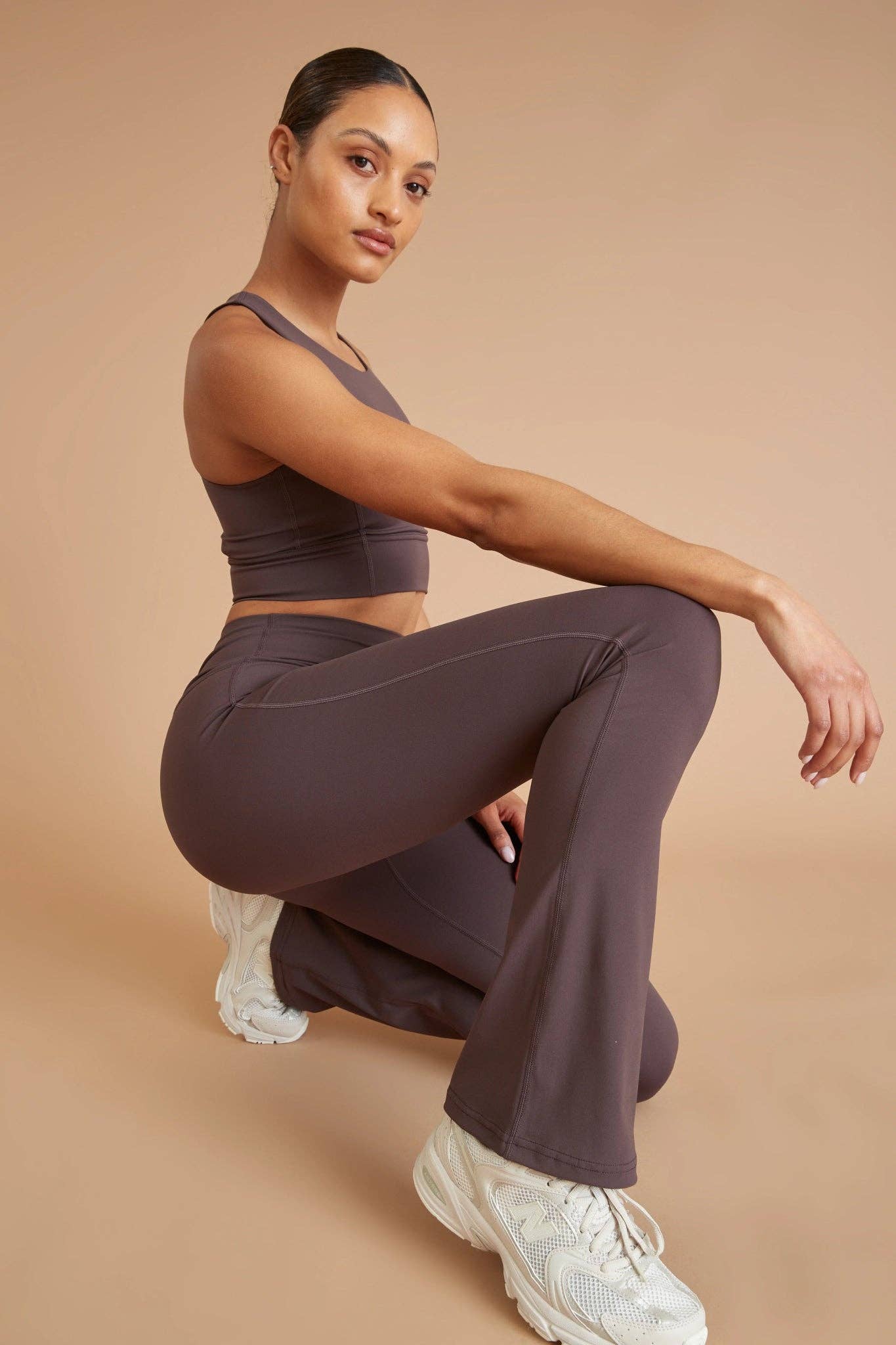 Madison Flared Legging (Espresso)