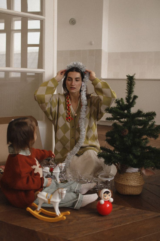 Dear December: A Love Letter From a Mum Who Is Absolutely Exhausted